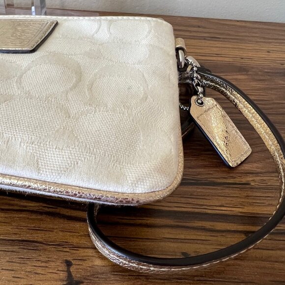 Coach Poppy "Made For Me By Coach" Large Wristlet 43776 clutch GUC/VGUC - Picture 3 of 6